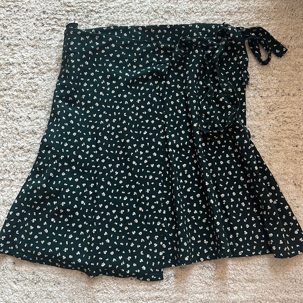 Brandy Melville wrap skirt